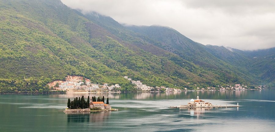 Las dos islas de Perast: San Jorge y Nuestra Señora de las Rocas